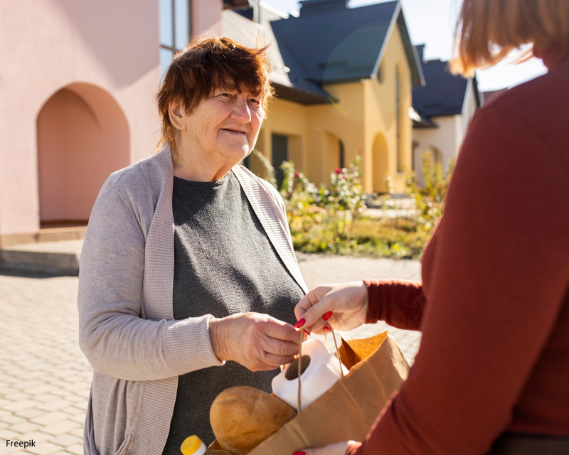 consegna-spesa-rid-freepik